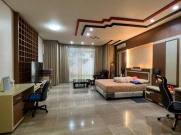 DIJUAL RUMAH MEWAH LUAS di Jl NIAGA DUTA RAYA, PONDOK INDAH