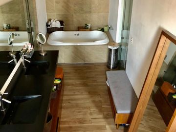 VENTA DE  ESPECTACULAR PENT HOUSE EN VILLA FLORENCE
