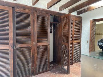 Venta casa Lomas de Atzingo - V293