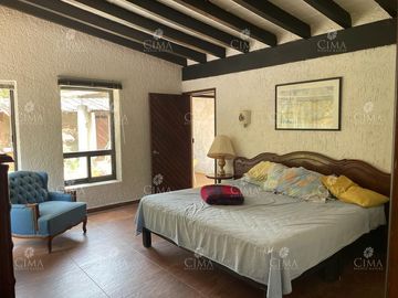 Venta casa Lomas de Atzingo - V293