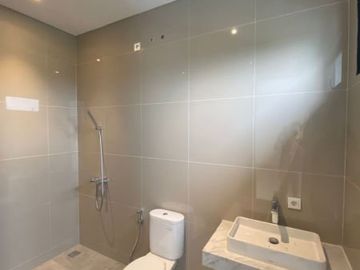 Rumah Premium 1.9 M Selangkah ke HR Muhammad,Pakuwon Mall