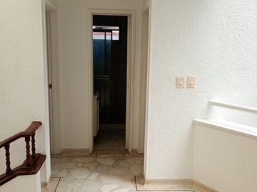 casa en venta en el ingenio ii. Cod V7660