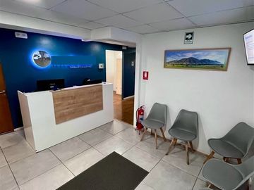VENTA DERECHOS CENTRO MEDICO 6 BOX + RAYOS PROVIDENCIA