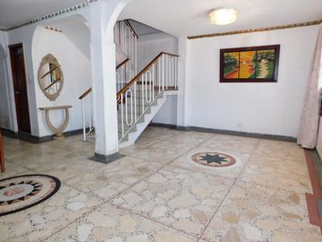 casa en venta en los almendros. Cod V86385