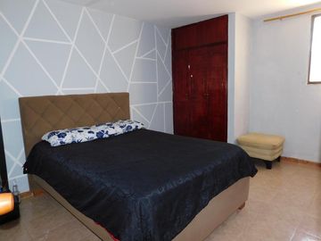 casa en venta en los almendros. Cod V86385