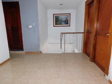 casa en venta en los almendros. Cod V86385