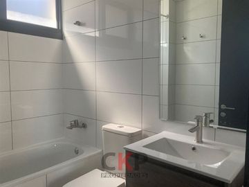 Penthouse 2D /2B / azotea con quincho privado/ Metro Bilbao