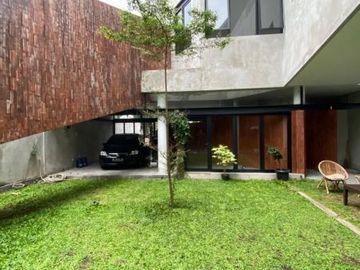 Rumah Mewah Jogja Bay Maguwo