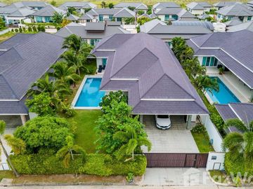 Luxury 3-Bedroom Pool Villa in Hua Hin at Palm Villas(HV299)