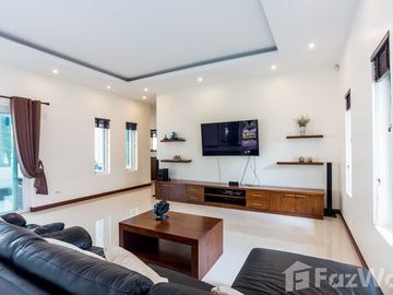 Luxury 3-Bedroom Pool Villa in Hua Hin at Palm Villas(HV299)