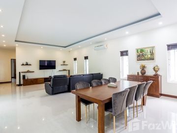 Luxury 3-Bedroom Pool Villa in Hua Hin at Palm Villas(HV299)