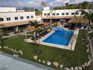 Casa 3 recácamaras, con  alberca en condominio, Xochitepec, Mor.