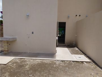 Casa 3 recácamaras, con  alberca en condominio, Xochitepec, Mor.