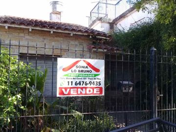 Casa para 2 Familias en venta en Paso del Rey Norte