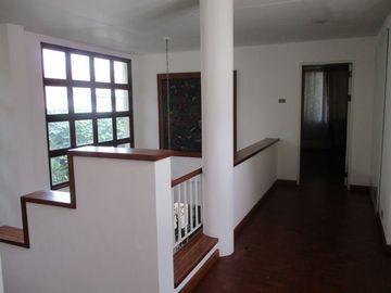 House for rent in Cebu City, Gated step away to malls, rented