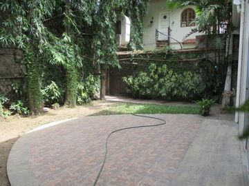 House for rent in Cebu City, Gated step away to malls, rented