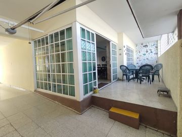Casa en venta para uso de oficinas, escuela, corporativo, Col. Centro, Veracruz