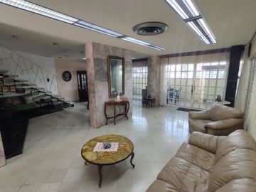 Casa en venta para uso de oficinas, escuela, corporativo, Col. Centro, Veracruz
