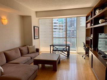 DEPARTAMENTO EN MAGNÍFICO DESARROLLO DE BOSQUES DE LAS LOMAS