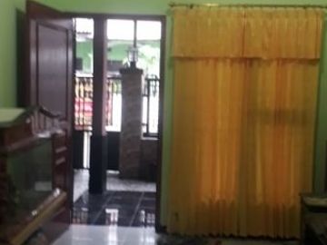 Rumah di Rungkut Jual Cepat 900 juta nego