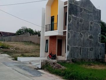 Rumah Dua Lantai ada Balkon di Katapang Uang muka mulai 30 juta saja !! Dekat Margahayu Permai dan Lanud