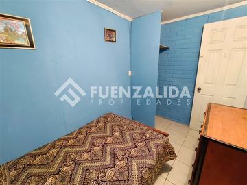 Casa en venta de 13 dorm. en Pudahuel negocio