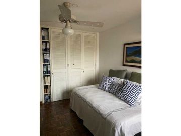VENDO ESPECTACULAR APARTAMENTO 285MTS, 4 ALCOBAS CON BAÑO, EL PRADO