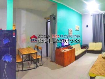 Rumah minimalis dalam komplek Pesona Ciwastra Village
