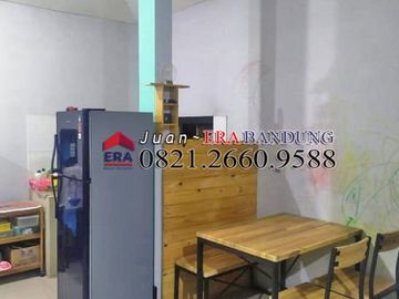 Rumah minimalis dalam komplek Pesona Ciwastra Village