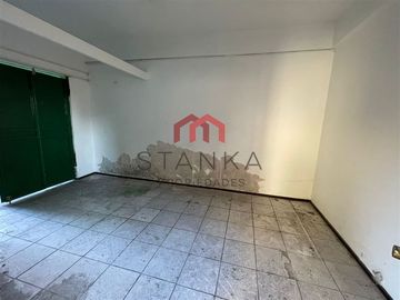 Casa en Venta en Avenida Angamos 1311