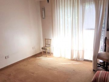 CALLE FRENCH 3000, VENTA 4 AMB C/DEP, COCHERA FIJA Y BAULERA