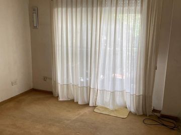 CALLE FRENCH 3000, VENTA 4 AMB C/DEP, COCHERA FIJA Y BAULERA