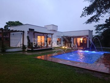 CASA CAMPESTRE en VENTA en Chinácota El Alto