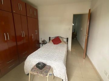EXCELENTE OPORTUNIDAD VENTA DPTO 2 AMBIENTES.