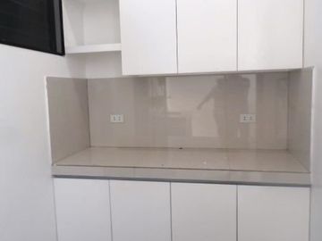 Good Investment 6 Units Apartment for Sale in Angeles City near Clark