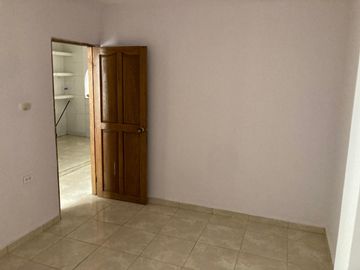 casa en venta en los robles. Cod V106693