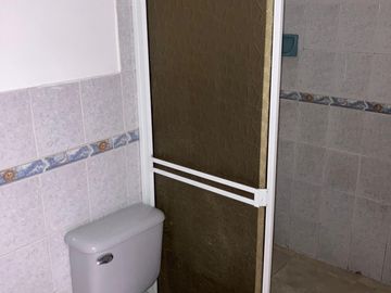 casa en venta en los robles. Cod V106693