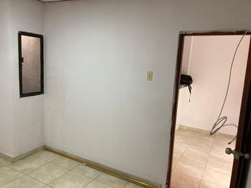casa en venta en los robles. Cod V106693