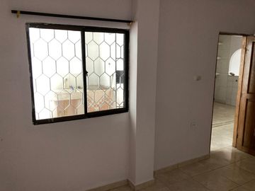casa en venta en los robles. Cod V106693