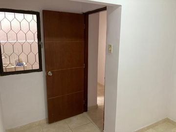 casa en venta en los robles. Cod V106693