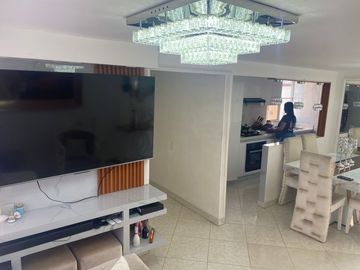 apartamento en venta en urbanización la nueva base. Cod V5879