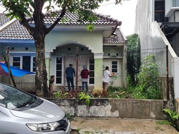 Rumah 1 lantai dalam komplek persada cimanggis depok