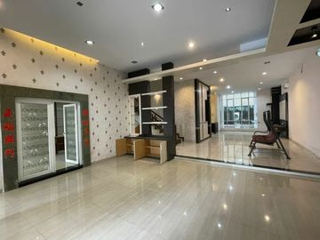 Villa Komplek Polonia Riverview (Jalan Komodor Muda Adi Sucipto) Medan