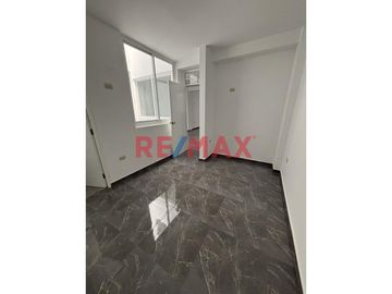 🏡 ¡El hogar que siempre soñaste en La Esperanza es una realidad!

✨ Vive en este moderno y funcional departamento ubicado en el tercer piso de la ca