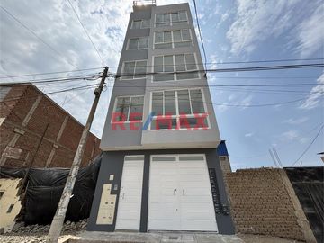 🏡 ¡El hogar que siempre soñaste en La Esperanza es una realidad!

✨ Vive en este moderno y funcional departamento ubicado en el tercer piso de la ca