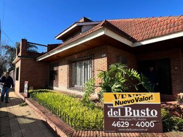 Casa en venta en Castelar Sur
