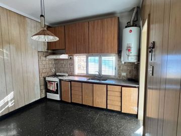 Casa en venta en Castelar Sur