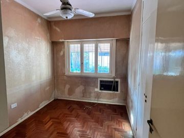 Casa en venta en Castelar Sur