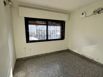 Casa en venta en Castelar Sur