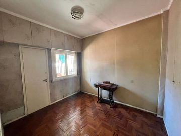 Casa en venta en Castelar Sur